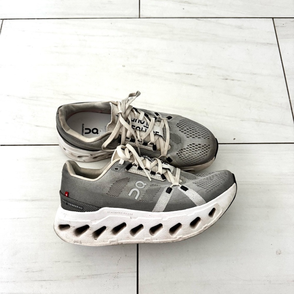 On Cloud Running Shoes